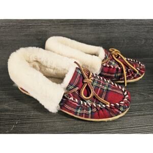 LL Bean Womens Wicked Good Moccasins Slippers Red Plaid Shearling Lined Size 7